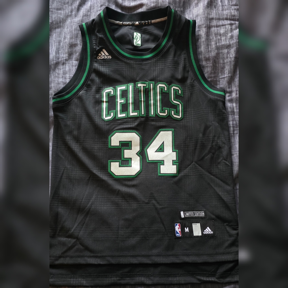 NBA adidas Boston Celtics #34 Black and Green Jersey youth medium.